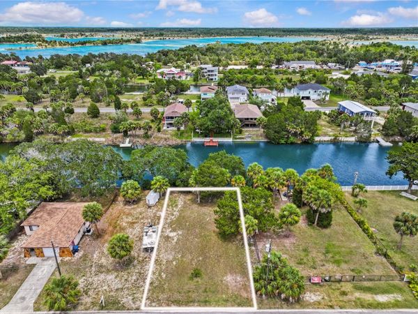 3240 SEA GRAPE DRIVE , HERNANDO BEACH, FL 34607