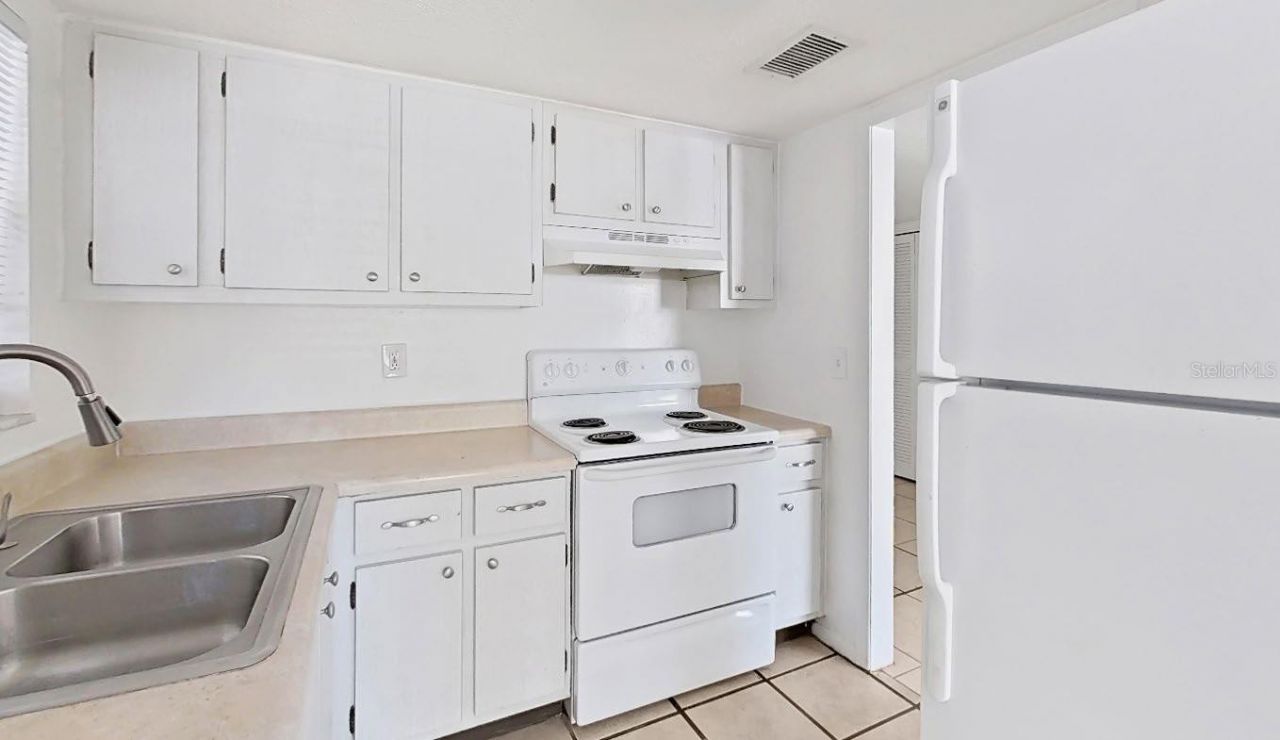 111 N Lady Mary Drive, Clearwater, FL 33755 Photo