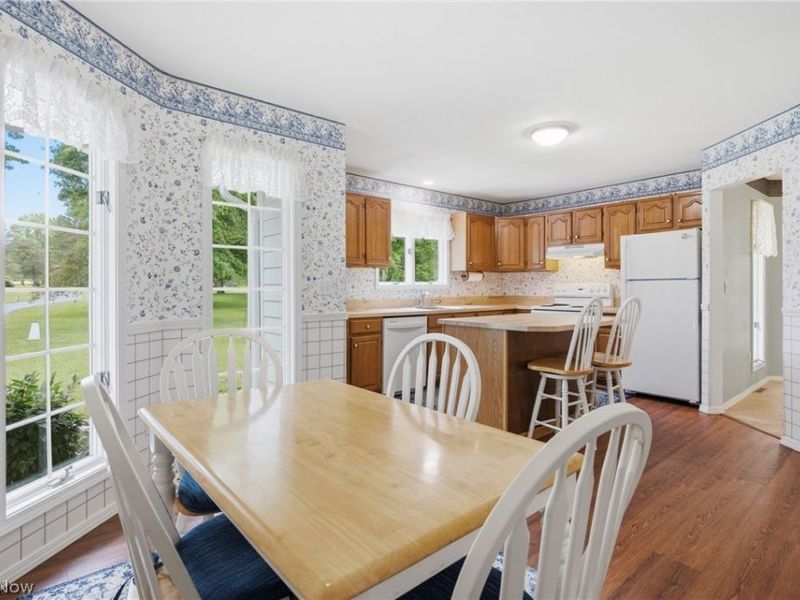18330 Shaw Road, Chagrin Falls, OH 44023 Photo 12