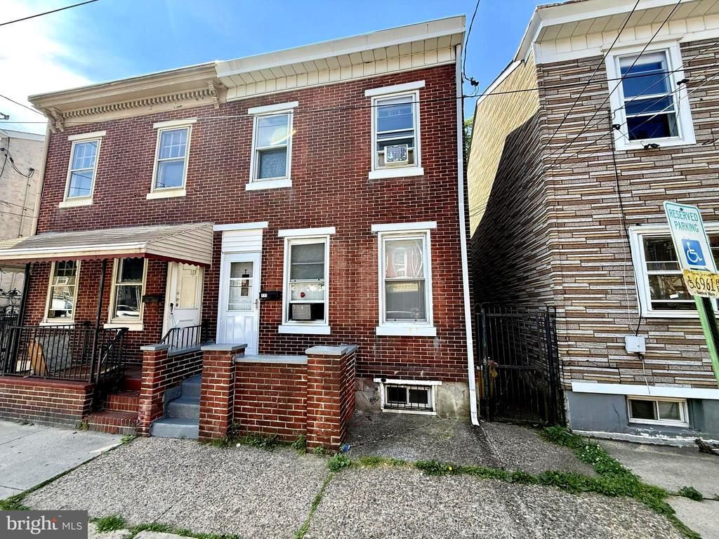 111 Mott Street, Trenton, NJ 08611 Main Photo