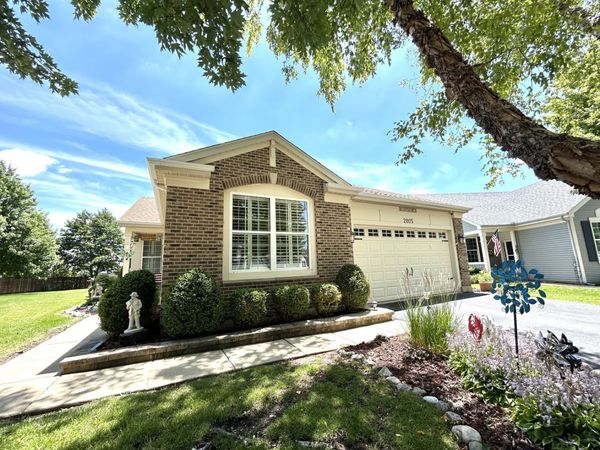 21105 Silver Moon Lake Way , Crest Hill, IL 60403
