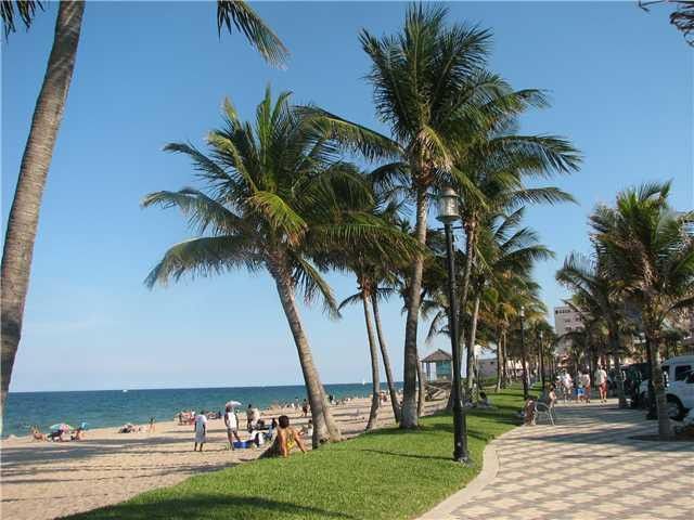 330 SE 20th Avenue, Unit 416, Deerfield Beach, FL 33441 Photo