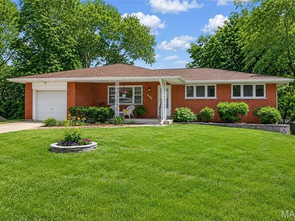 7650 Sunray Lane , St Louis, MO 63123