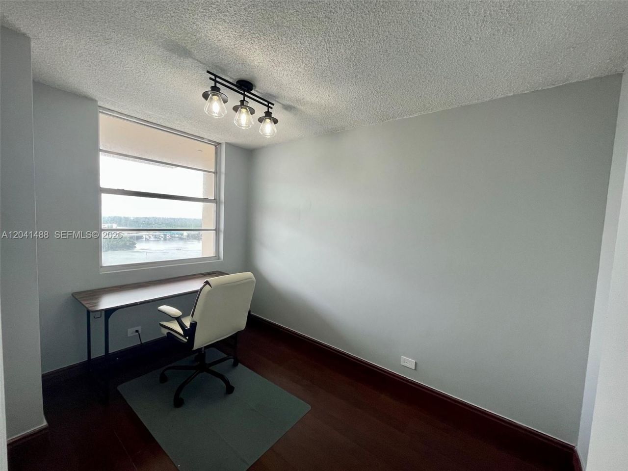250 174th St , Unit 2301, Sunny Isles Beach, FL 33160 Photo
