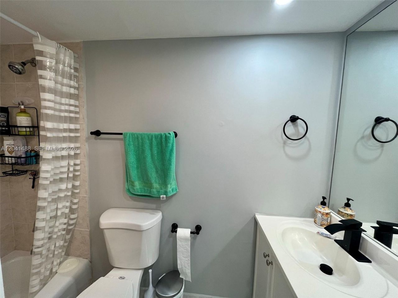 250 174th St , Unit 2301, Sunny Isles Beach, FL 33160 Photo