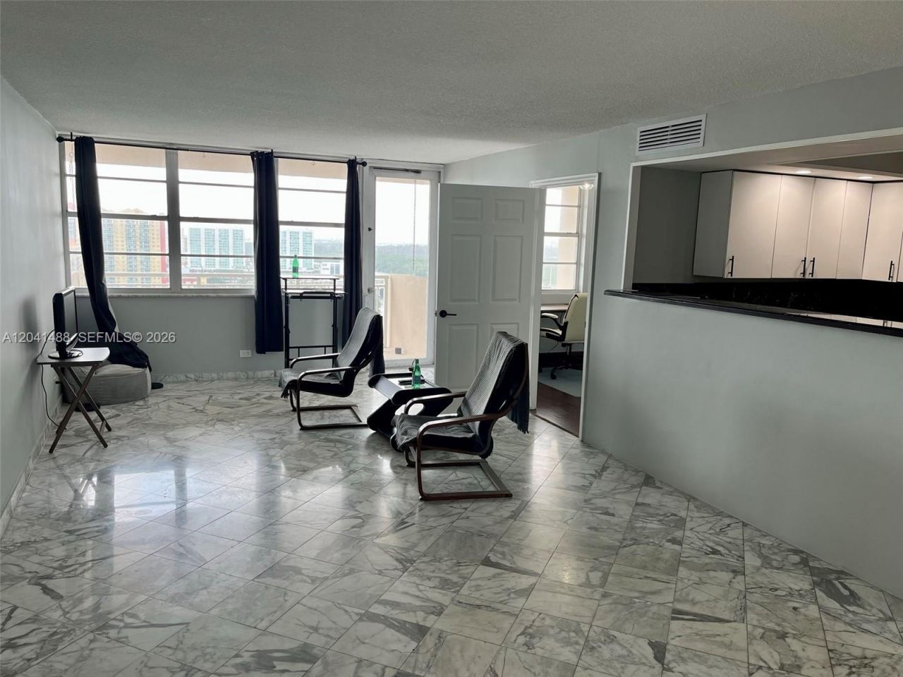 250 174th St , Unit 2301, Sunny Isles Beach, FL 33160 Photo