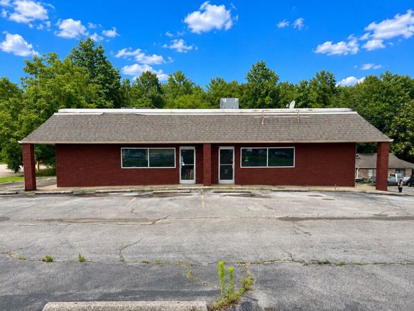 2491 Sparta St, McMinnville, TN 37110