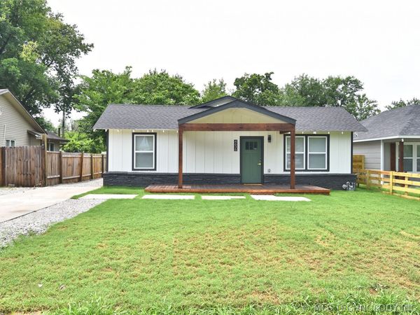 4636 S 29th West Avenue , Tulsa, OK 74107