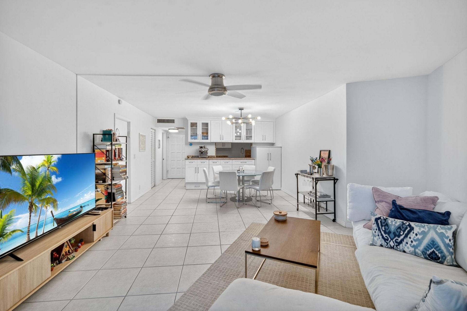 3900 N Hills Drive, Unit 306-, Hollywood, FL 33021 Photo