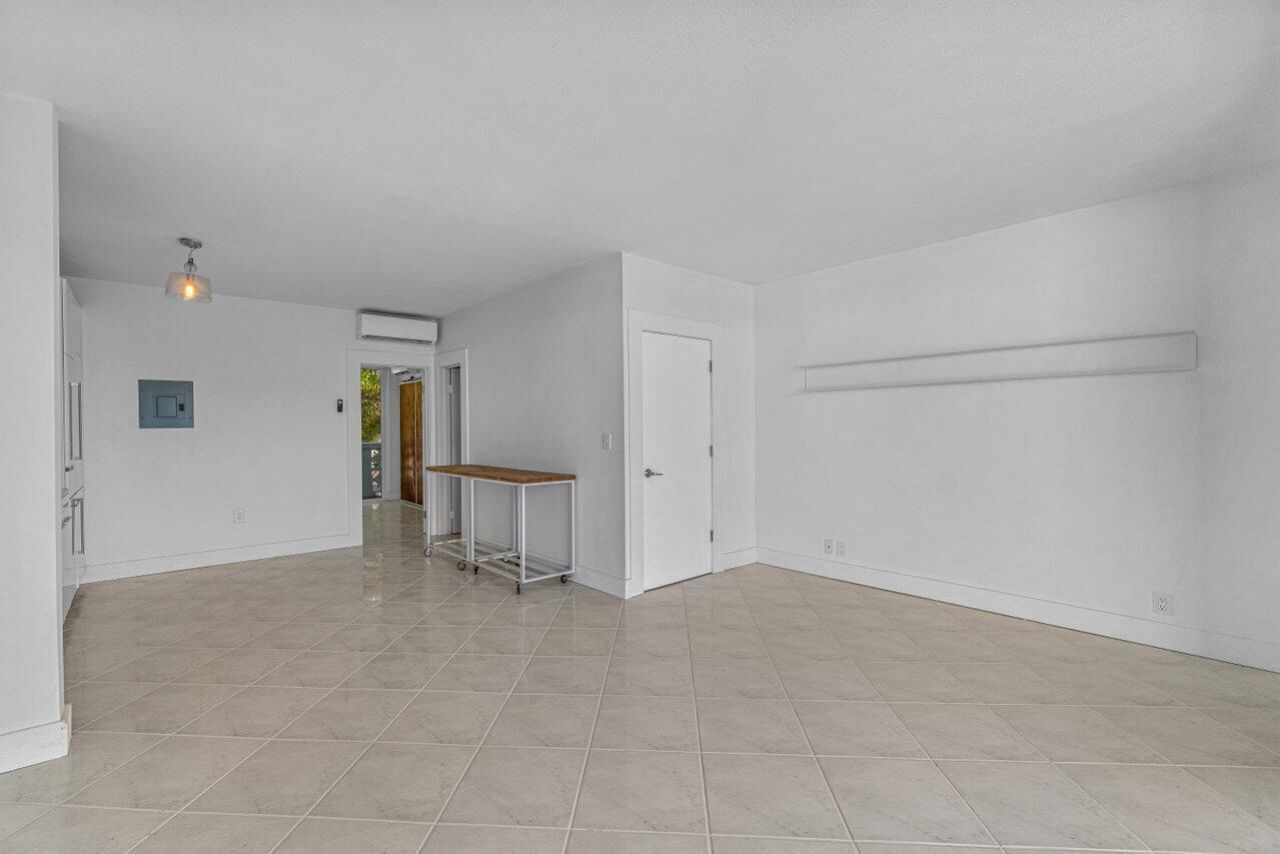 65 SE Spanish Trail, Unit 2020, Boca Raton, FL 33432 Photo