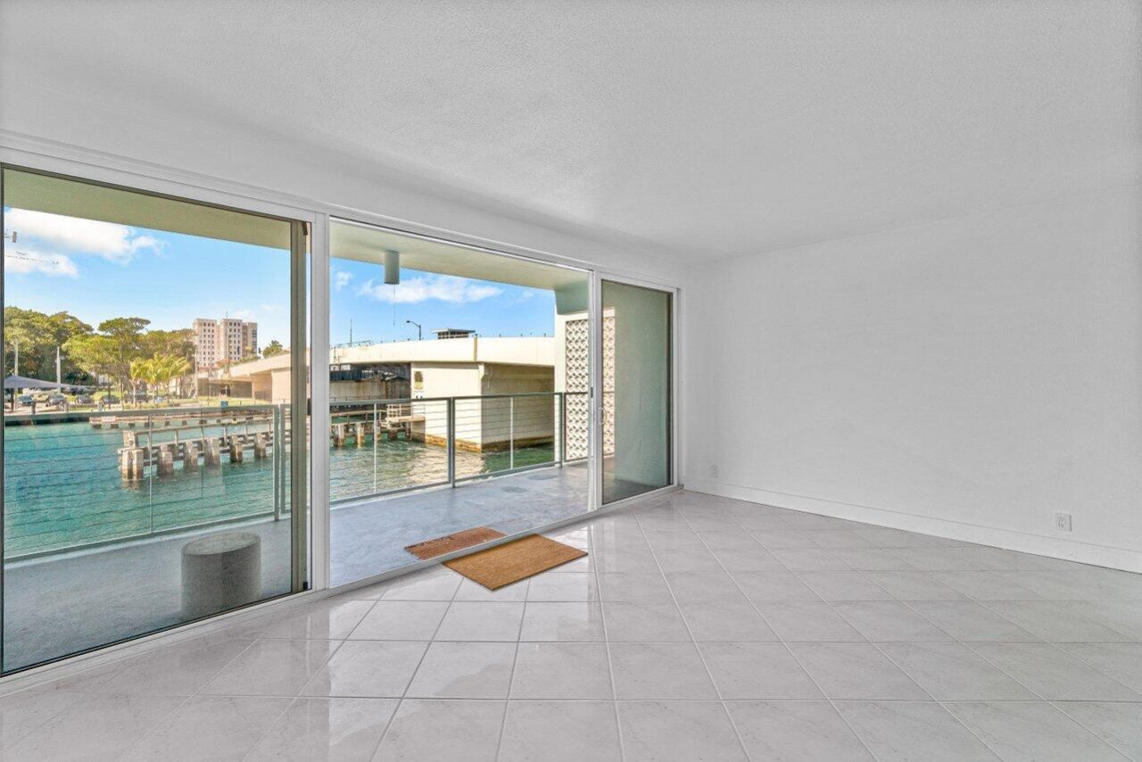 65 SE Spanish Trail, Unit 2020, Boca Raton, FL 33432 Photo