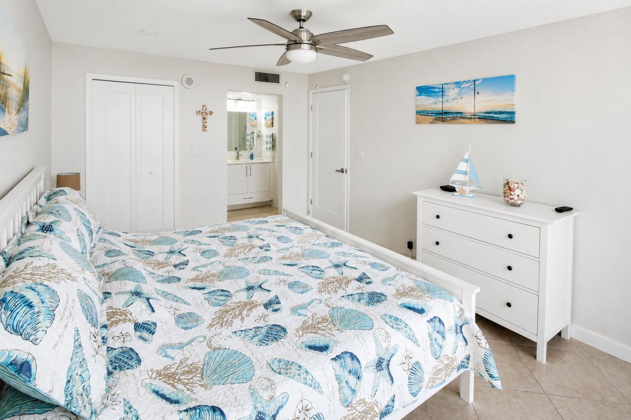 17021 N Bay Road, Unit 816, Sunny Isles Beach, FL 33160 Photo