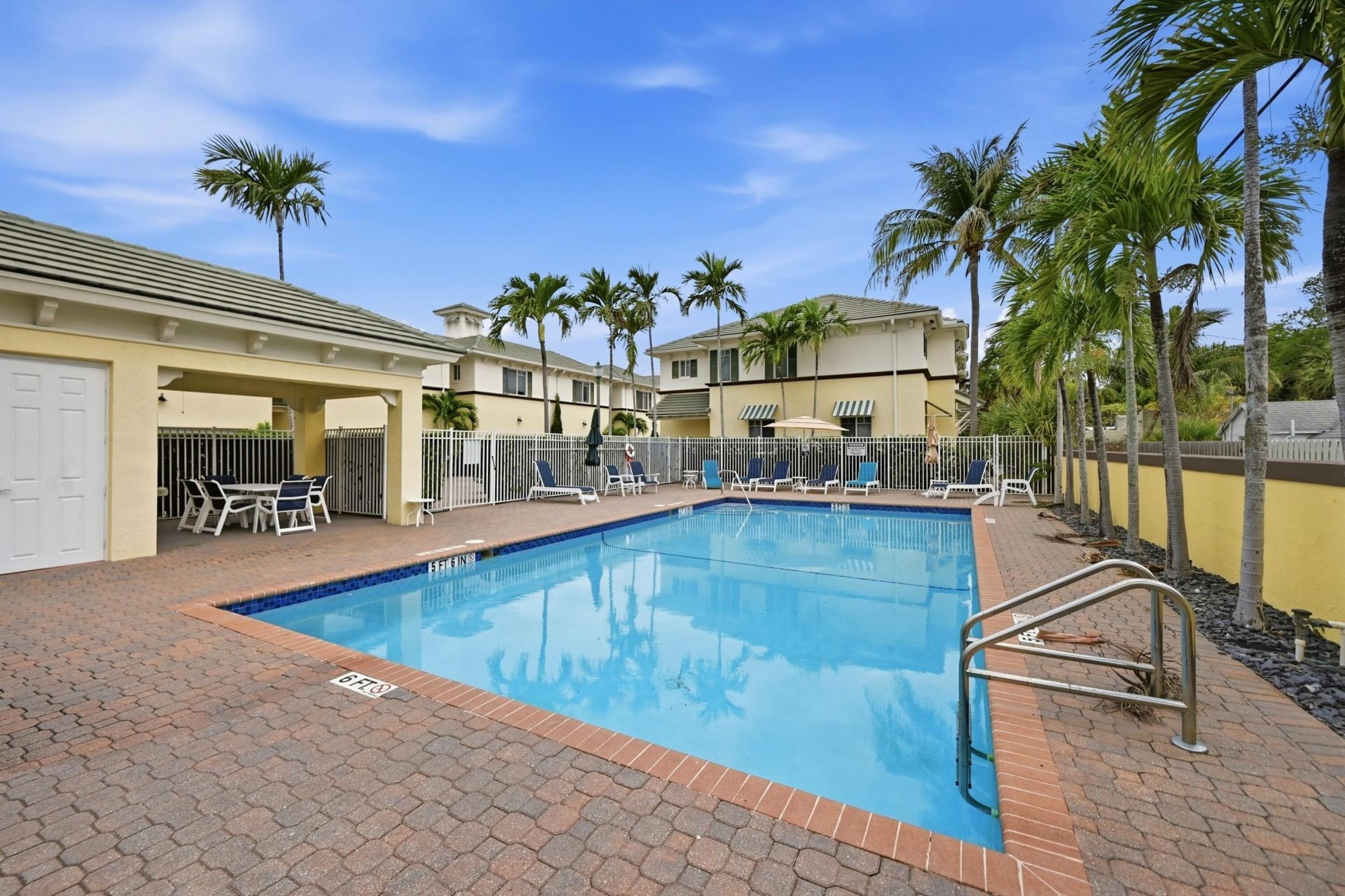 518 N Federal Highway, Unit 14, Lake Worth, FL 33460 Photo