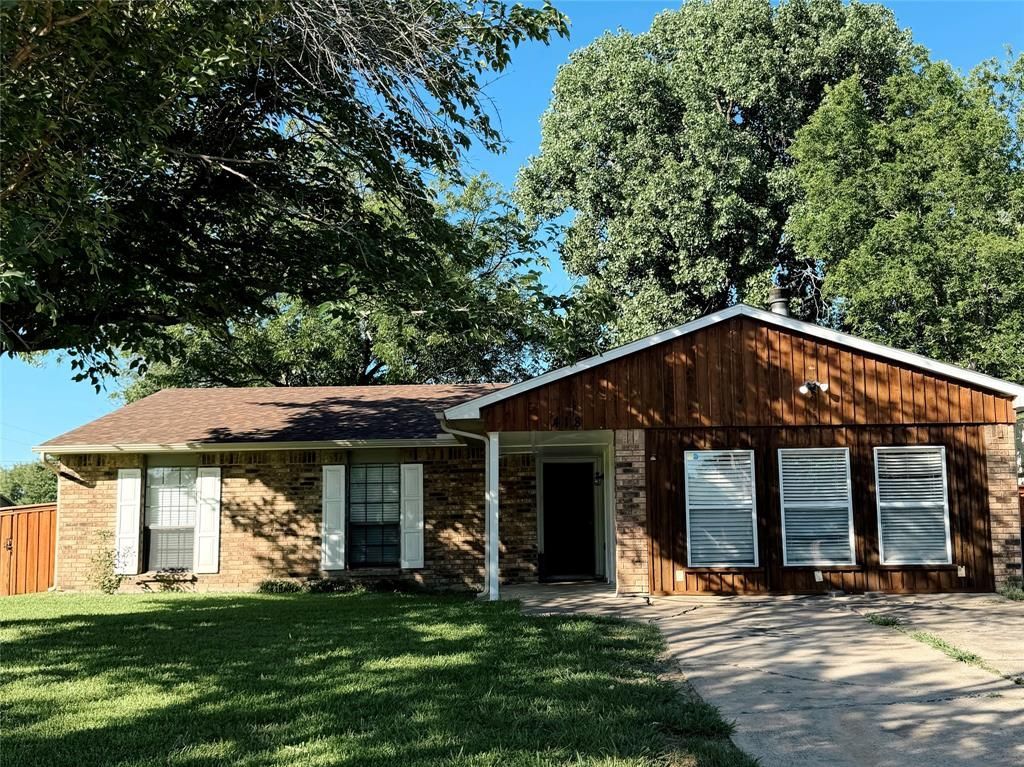418 Woodcrest Way, Forney, TX 75126 Main Photo