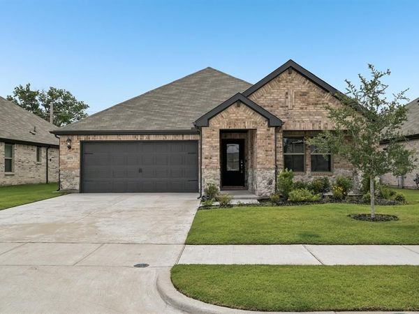 4029 Medina Drive, Farmersville, TX 75442