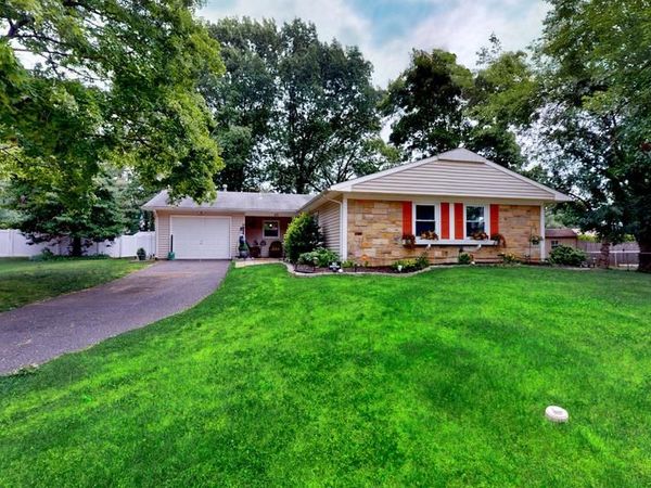 23 FORESTVIEW PLACE, WILLINGBORO, NJ 08046