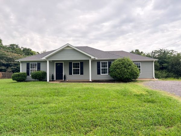 314 Cottonwood Dr , Shelbyville, TN 37160