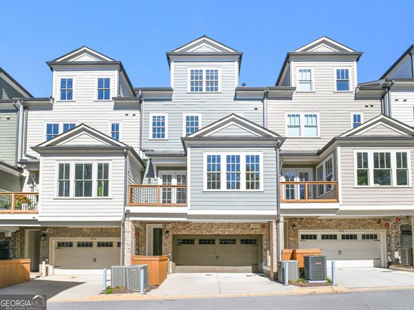 980 SE Memorial, Atlanta, GA 30316