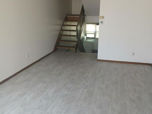 9021 N Swan ROAD, Unit E, Milwaukee, WI 53224