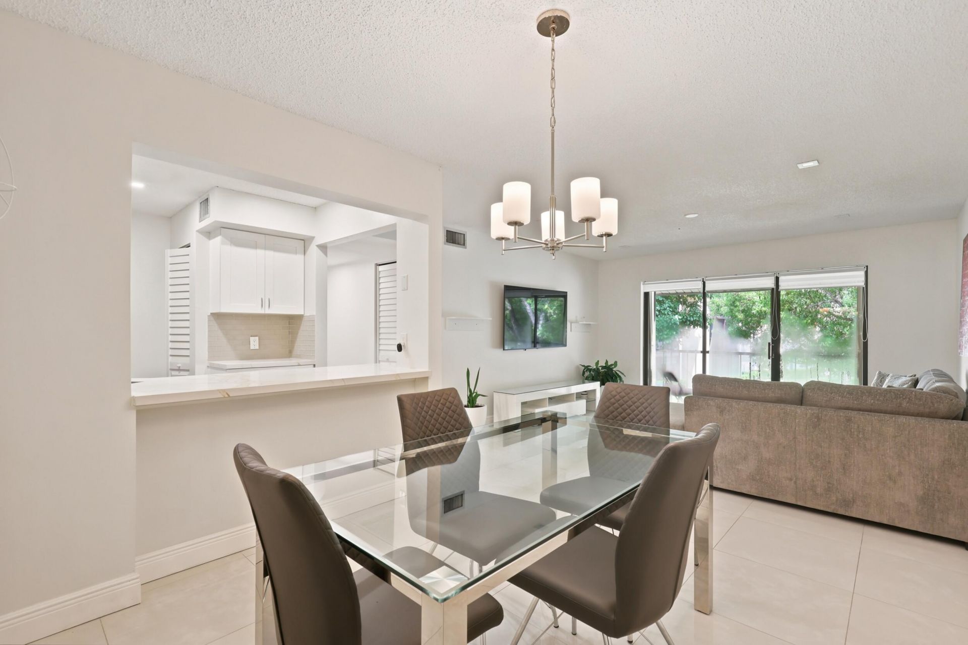 609 Sea Pine Way, Unit F2, Greenacres, FL 33415 Photo