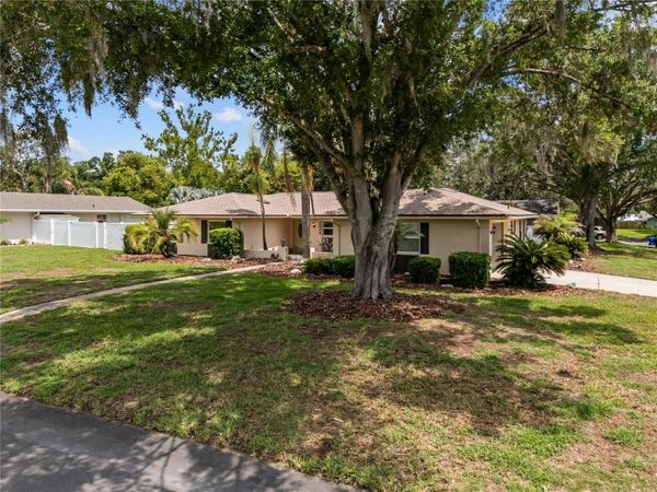 2024 CHARNES COURT , LAKELAND, FL 33813