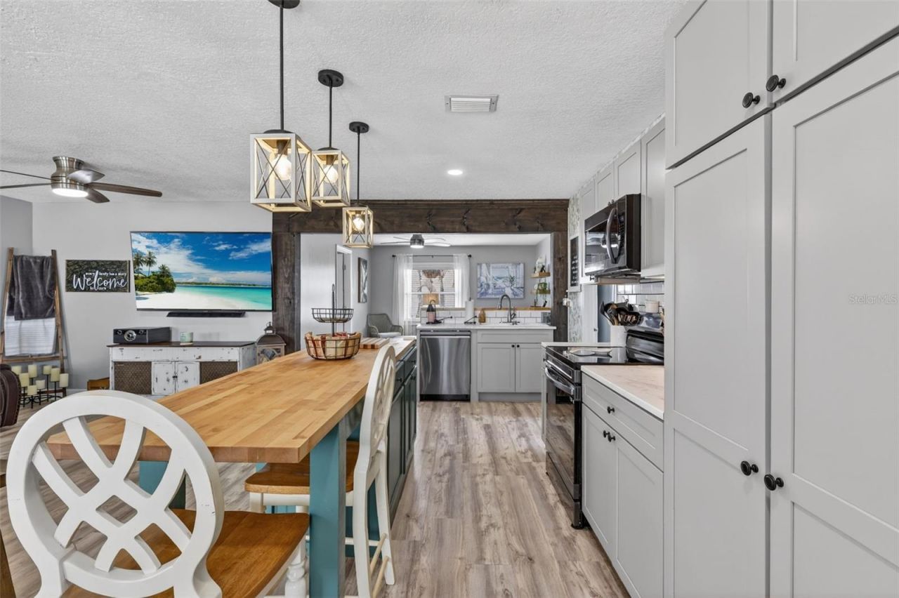 2026 7th Court Sw, Vero Beach, FL 32962 Photo