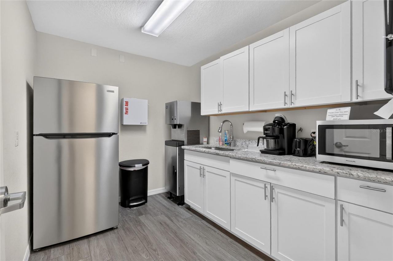 513 Ariana Avenue, Auburndale, FL 33823 Photo