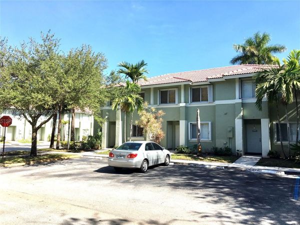 183 Hidden Ct Rd , Unit F-33, Hollywood, FL 33023