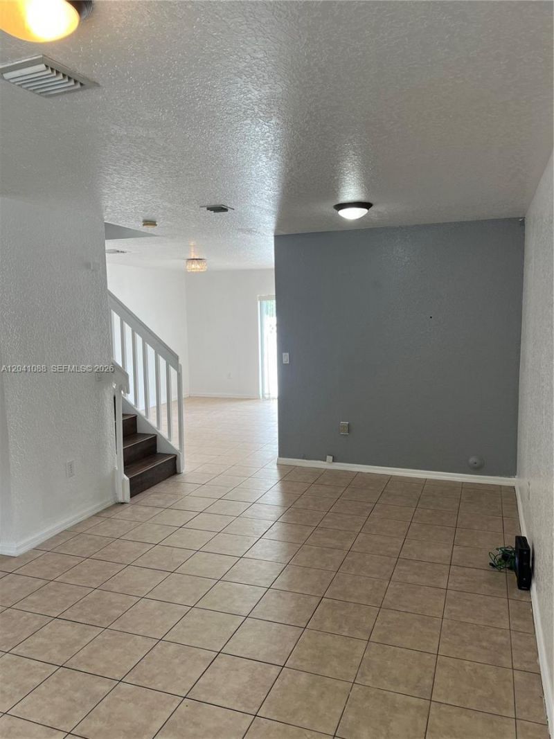183 Hidden Ct Rd , Unit F-33, Hollywood, FL 33023 Photo