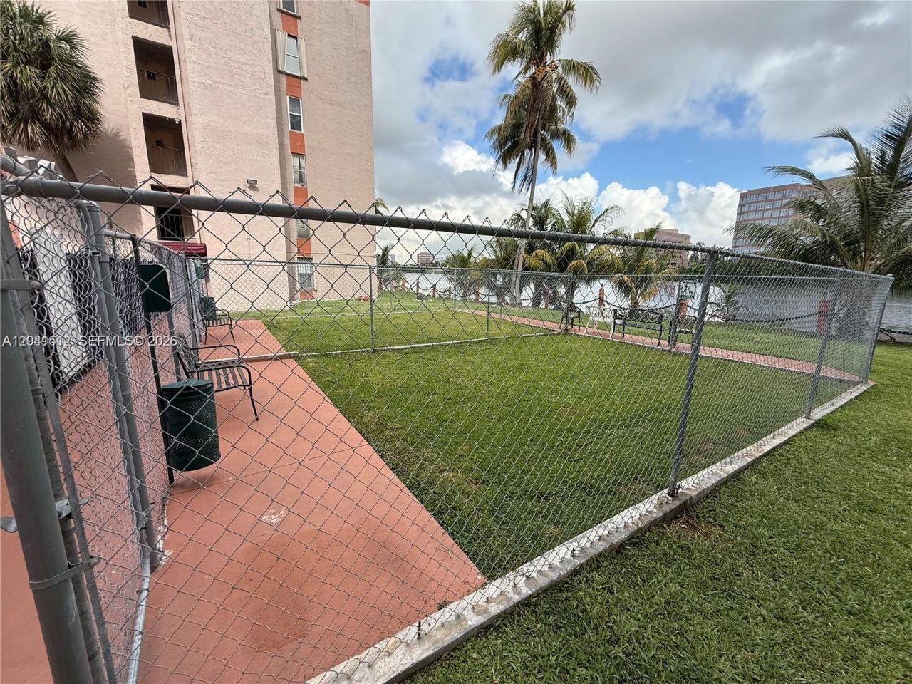 5199 NW 7th St, Unit 111, Miami, FL 33126 Photo