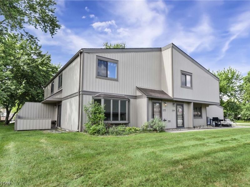 11757 Harbour Light Drive Drive, Unit 11757, North Royalton, OH 44133 Photo 1