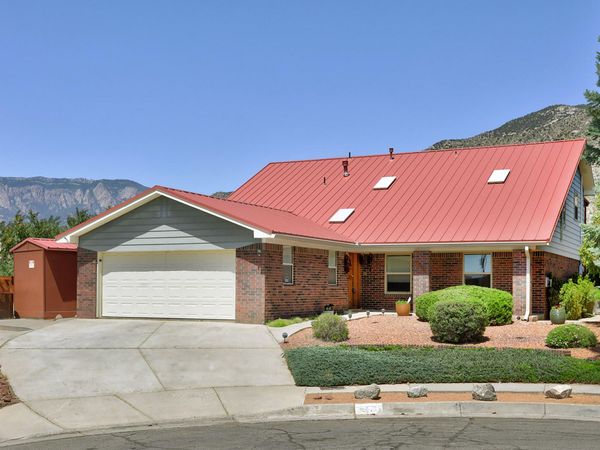 2712 Eastridge Drive NE, Albuquerque, NM 87112