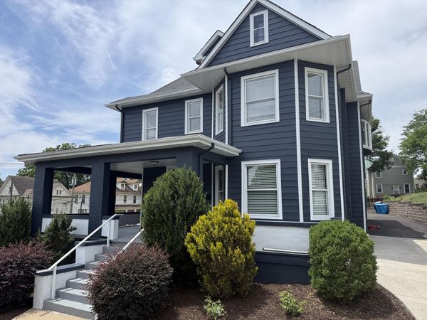 925 1st ST SW, Roanoke, VA 24016