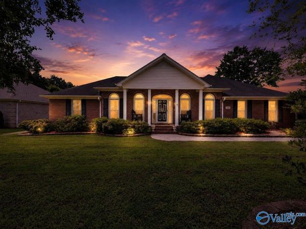 112 Kimberly Lou Blvd, Huntsville, AL 35811