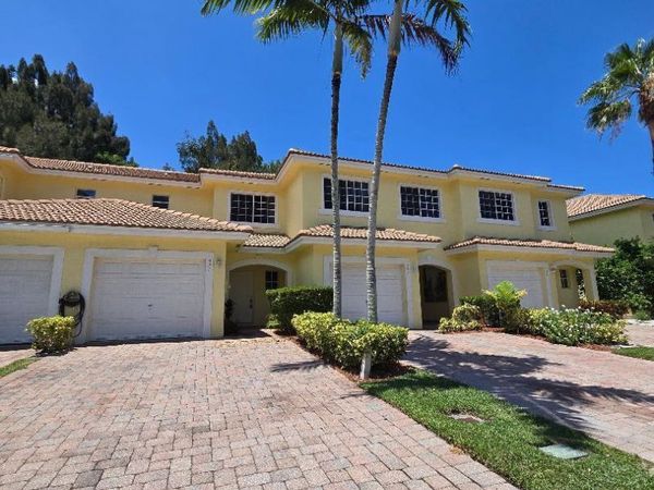 921 Imperial Lake Road, West Palm Beach, FL 33413