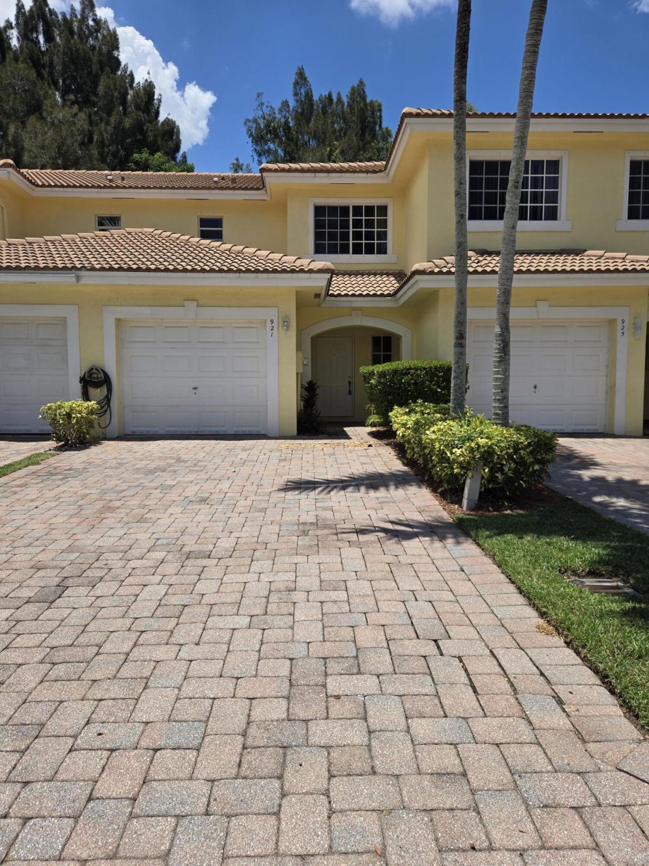921 Imperial Lake Road, West Palm Beach, FL 33413 Photo