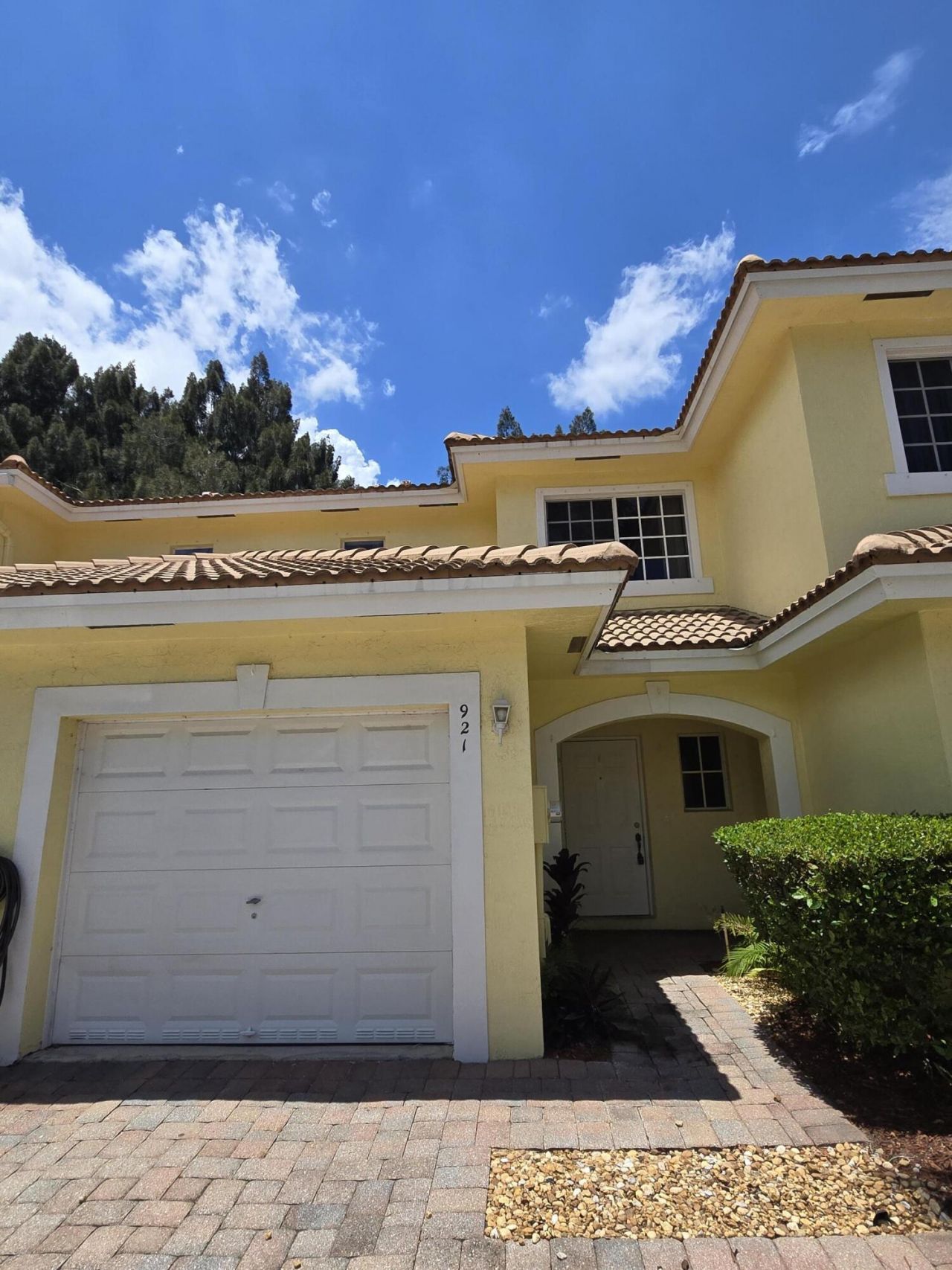 921 Imperial Lake Road, West Palm Beach, FL 33413 Photo