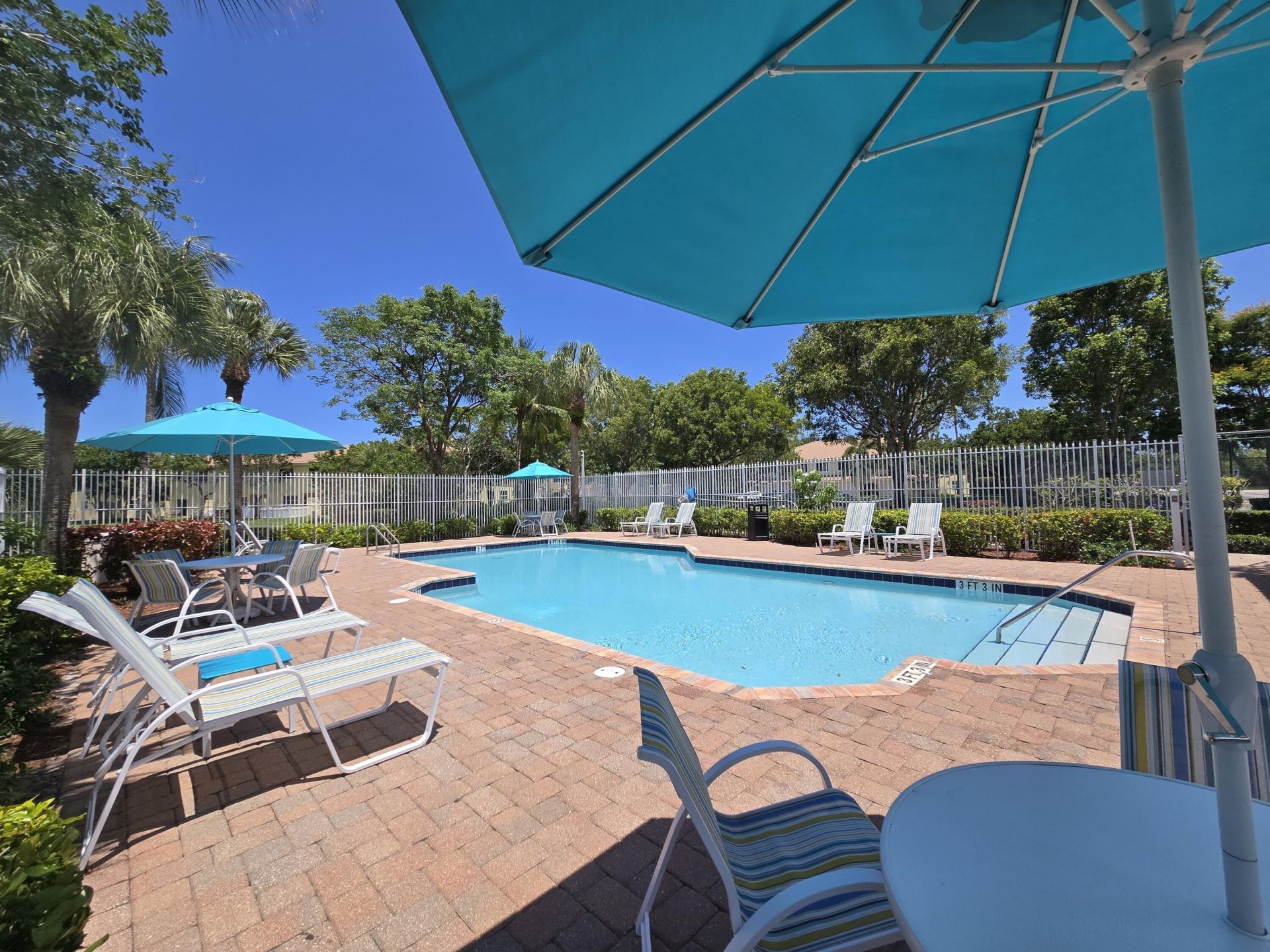 921 Imperial Lake Road, West Palm Beach, FL 33413 Photo