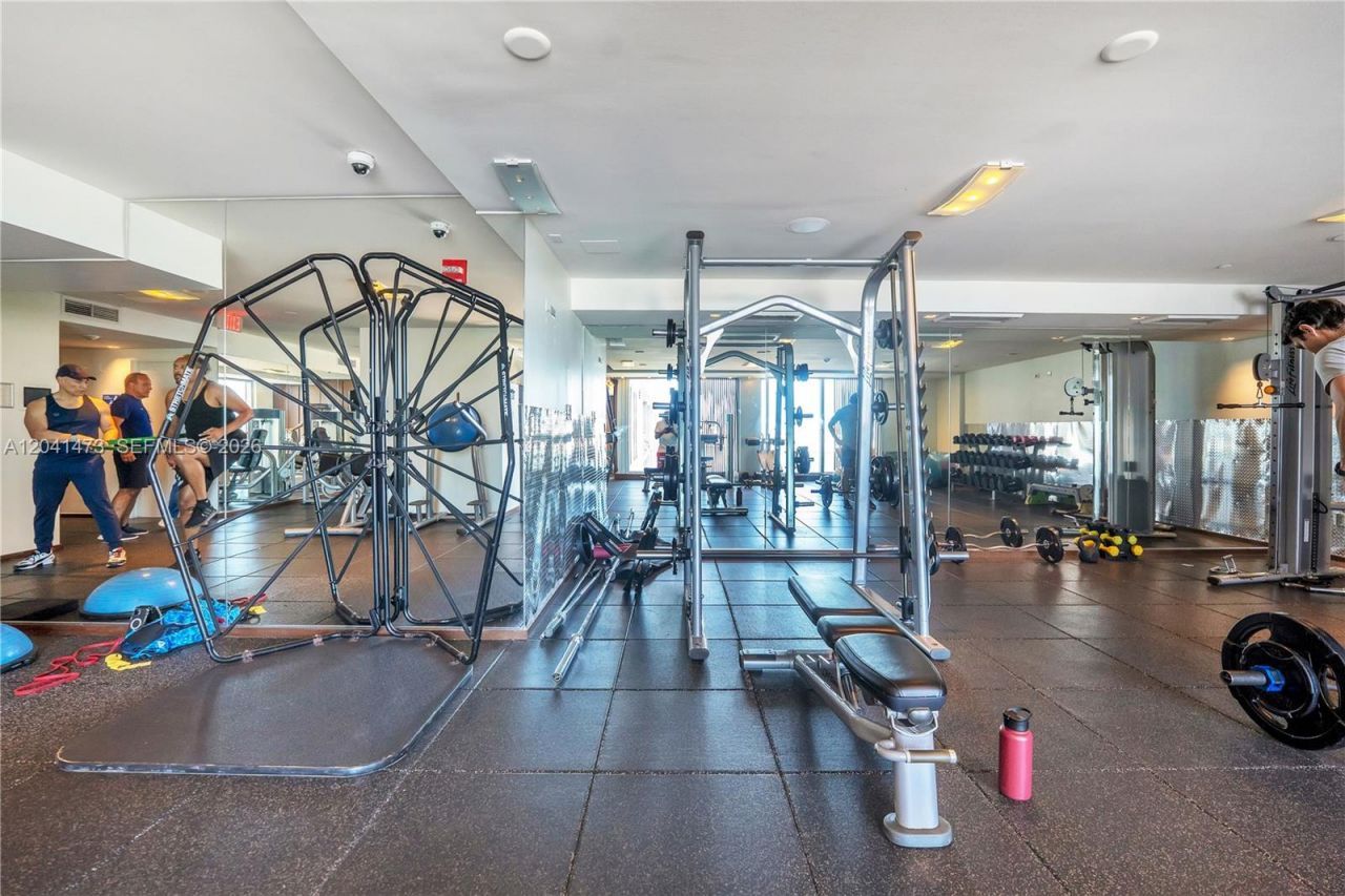 325 S Biscayne Blvd, Unit 3921, Miami, FL 33131 Photo