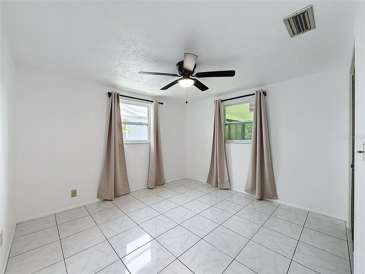 8846 Carmen Lane , Port Richey, FL 34668 Photo