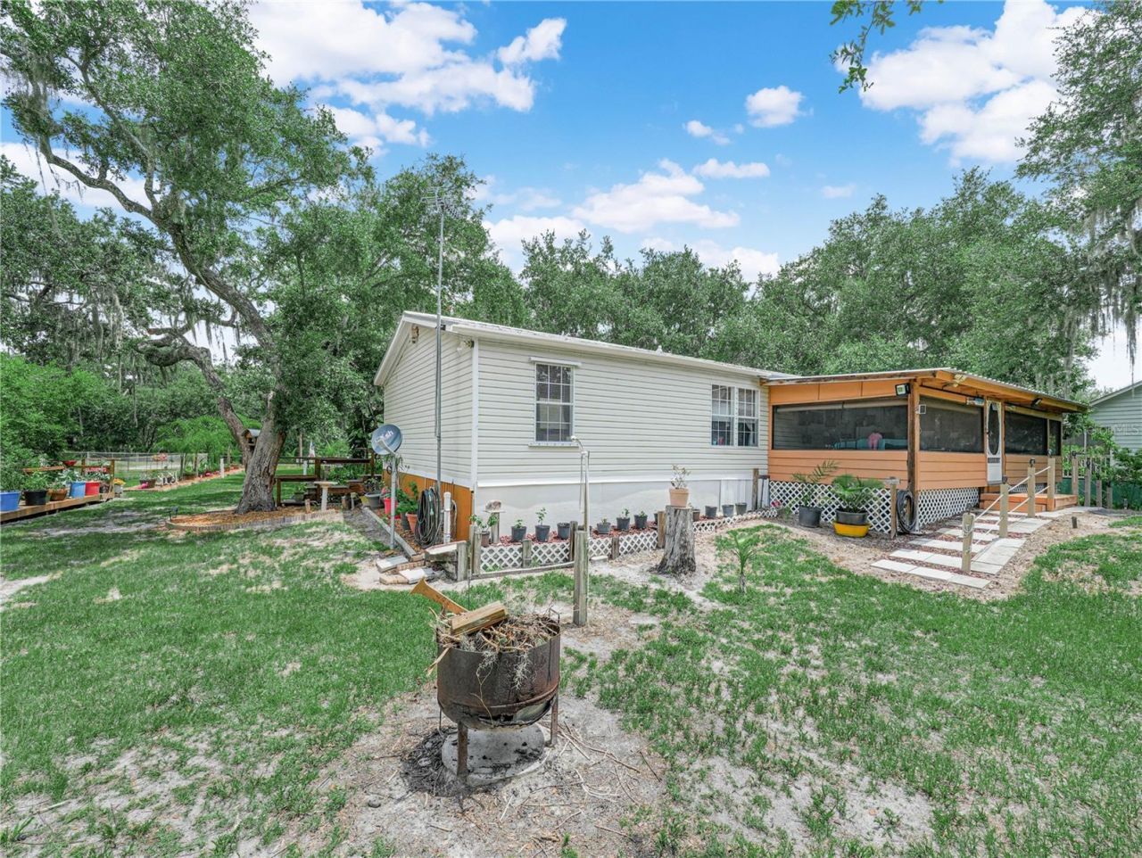 565 Landing Road , Kenansville, FL 34739 Photo