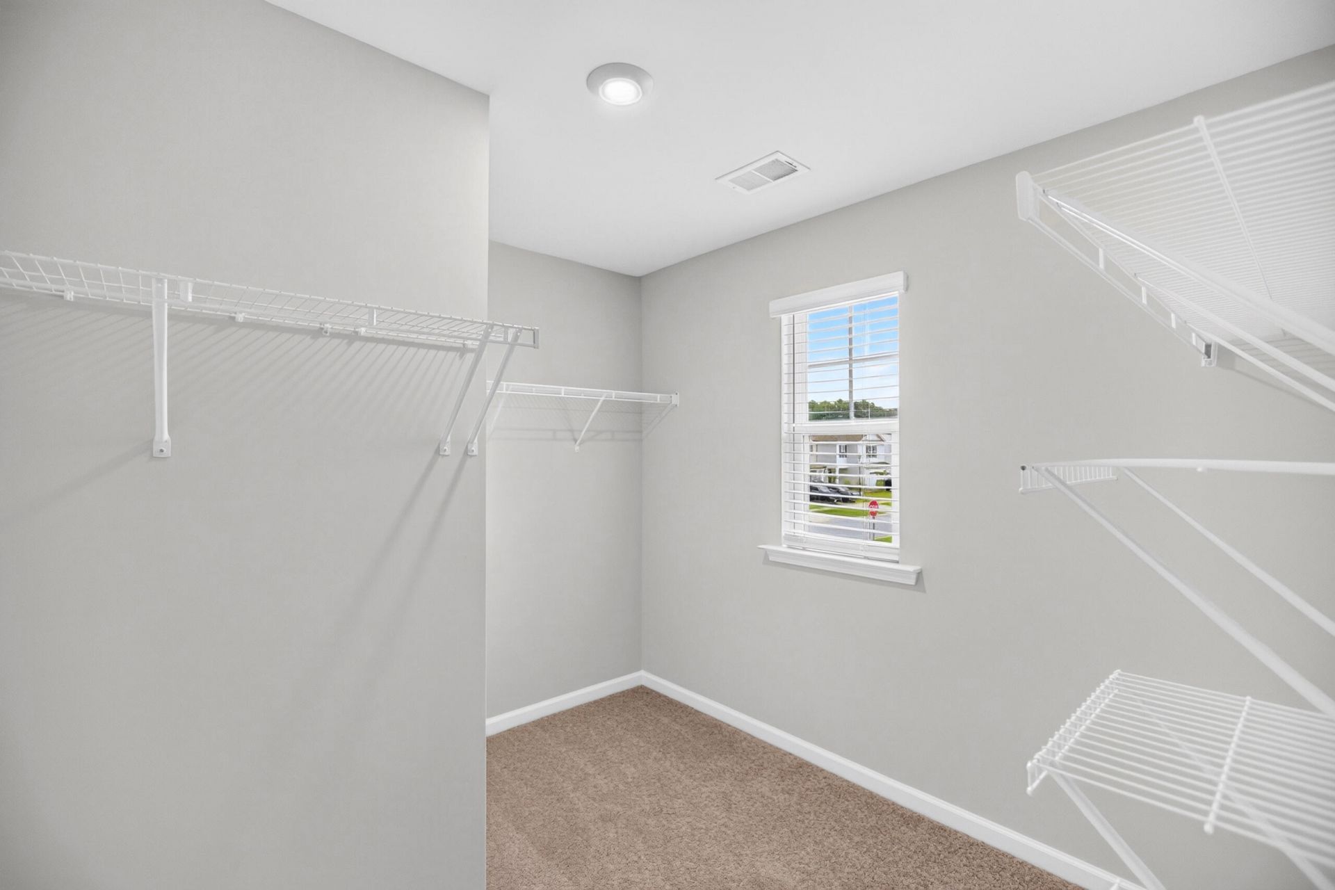 129 Holly Leaf Lane Photo 17
