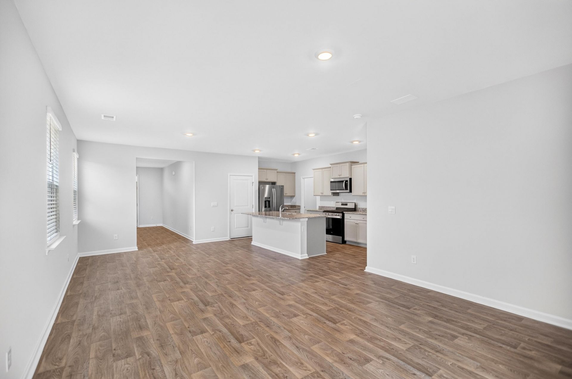 129 Holly Leaf Lane Photo 8