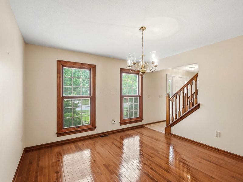 6137 Holywell Drive, Dublin, OH 43017 Photo 10