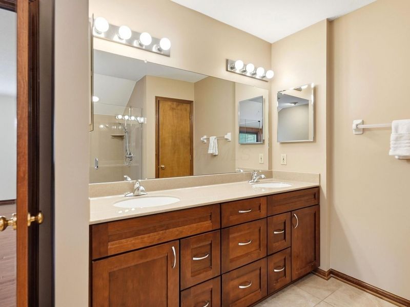 6137 Holywell Drive, Dublin, OH 43017 Photo 47