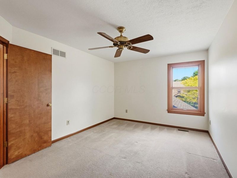 6137 Holywell Drive, Dublin, OH 43017 Photo 54