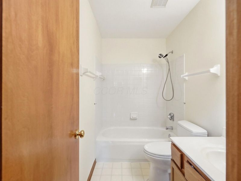 6137 Holywell Drive, Dublin, OH 43017 Photo 59