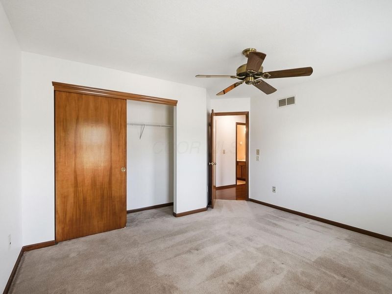 6137 Holywell Drive, Dublin, OH 43017 Photo 63