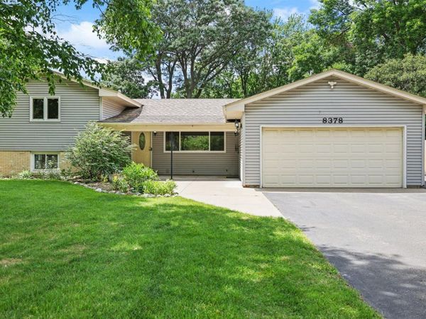 8378 Groveland Road, Mounds View, MN 55112