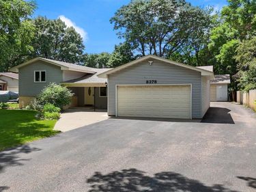 8378 Groveland Road, Mounds View, MN 55112
